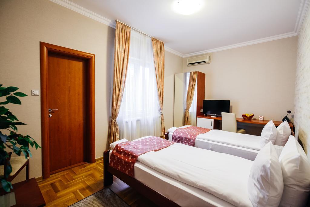 Villa Forest Belgrado Exterior foto